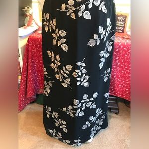 Black White Floral Maxi Skirt by Rafaella
